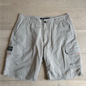 Men’s Quicksilver Watermam Cargo shorts size 30